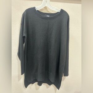 a.n.a Women's Black Crew Neck Sweater